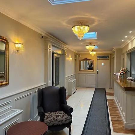 Hotel Grand