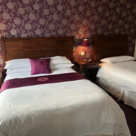 Grand Hotel