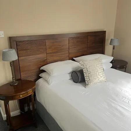Hotel Grand 3*